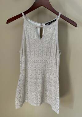 White House Black Market Metallic Silver Chevron Knit Keyhole Halter Tank Top Si